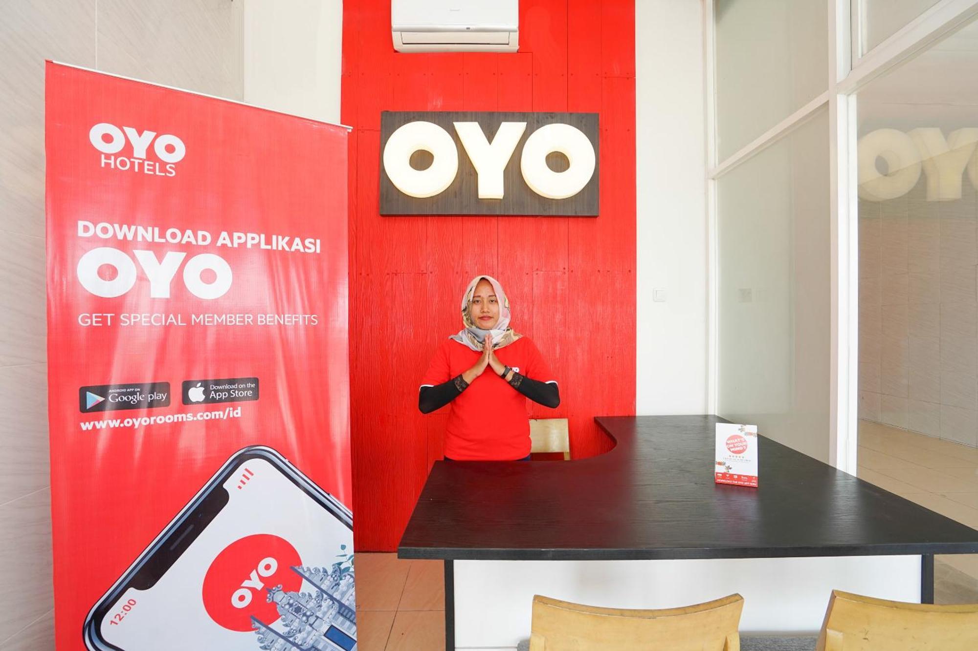 Oyo 425 Mojokerto Guesthouse Екстер'єр фото